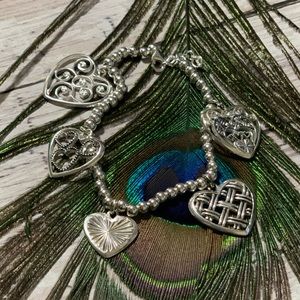 Dangle heart bracelet